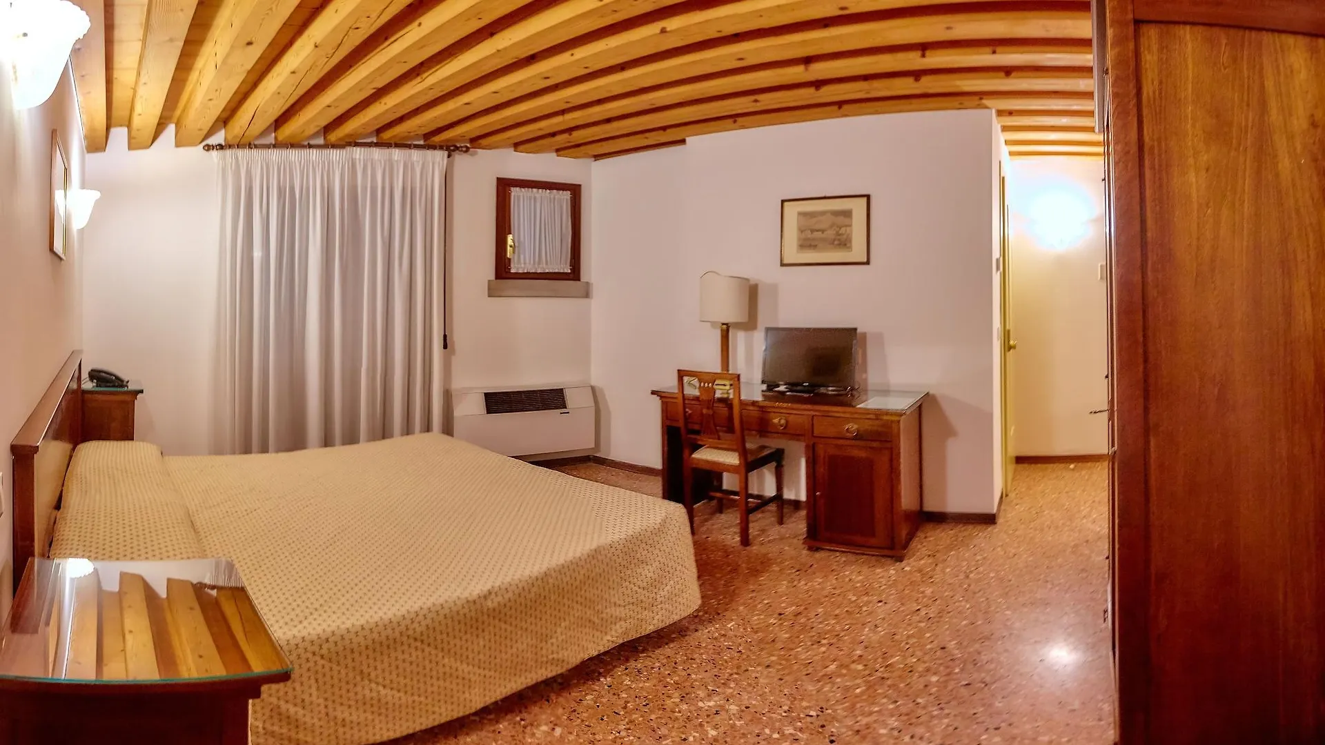 Hotel Riviera Dei Dogi Mira 4*,